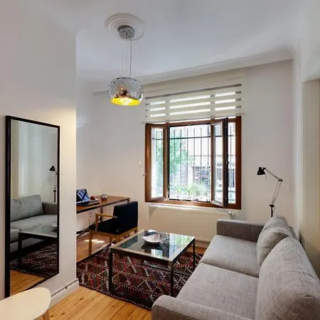 Bomonti Charming Flat